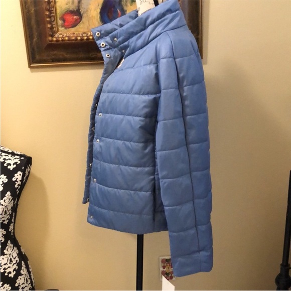 💙 Laurier & Co, Silky comfy lightweight puffer jacket snaps close 🇨🇦 - Picture 10 of 15